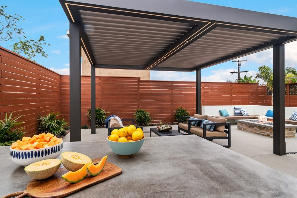 Outdoor Elements